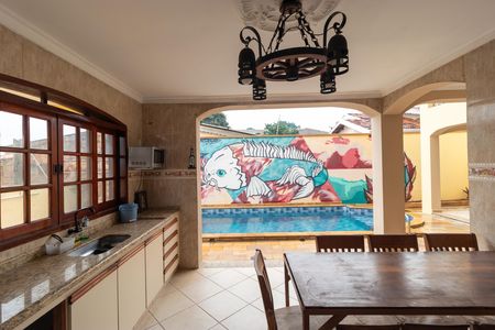 Casa para alugar com 480m², 5 quartos e 4 vagasChurrasqueira