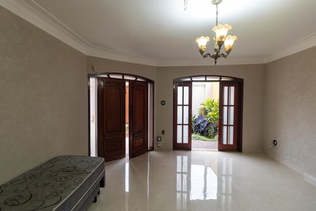 Casa para alugar com 480m², 5 quartos e 4 vagasSala 01