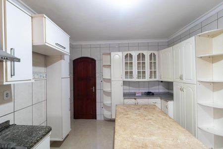 Casa para alugar com 480m², 5 quartos e 4 vagasCozinha