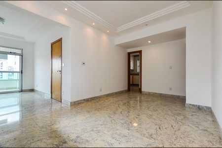 Apartamento para alugar com 137m², 4 quartos e 3 vagas Apartamento para alugar com 137m², 4 quartos e 3 vagasSala de Jantar