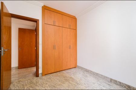 Apartamento para alugar com 137m², 4 quartos e 3 vagas Apartamento para alugar com 137m², 4 quartos e 3 vagasQuarto 3