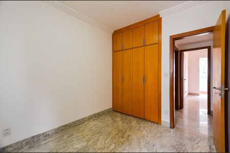 Apartamento para alugar com 137m², 4 quartos e 3 vagas Apartamento para alugar com 137m², 4 quartos e 3 vagasQuarto 2
