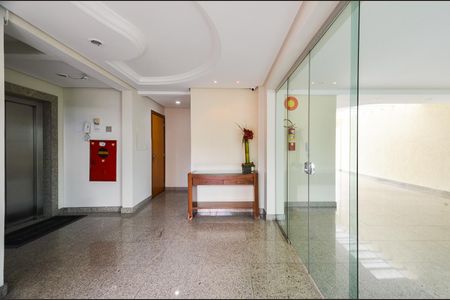 Apartamento para alugar com 137m², 4 quartos e 3 vagas Apartamento para alugar com 137m², 4 quartos e 3 vagasHall de entrada
