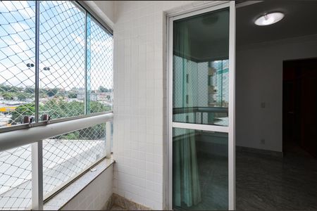 Apartamento para alugar com 137m², 4 quartos e 3 vagas Apartamento para alugar com 137m², 4 quartos e 3 vagasVaranda Suíte