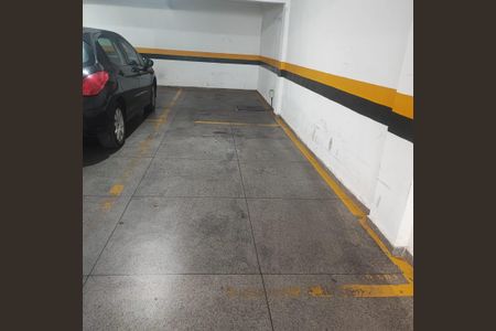 Apartamento para alugar com 137m², 4 quartos e 3 vagas Apartamento para alugar com 137m², 4 quartos e 3 vagasGaragem