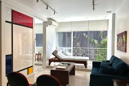 Apartamento à venda com 106m², 2 quartos e sem vaga