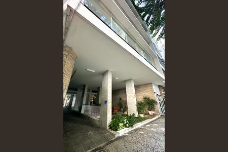 Apartamento à venda com 106m², 2 quartos e sem vaga