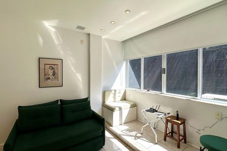 Apartamento à venda com 106m², 2 quartos e sem vaga