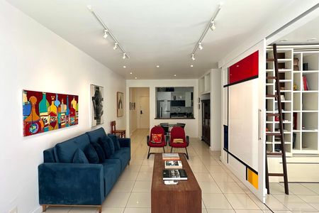Apartamento à venda com 106m², 2 quartos e sem vaga