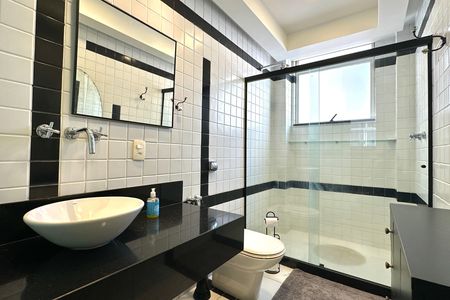 Apartamento à venda com 106m², 2 quartos e sem vaga