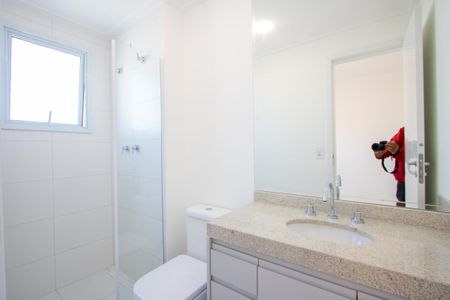 Apartamento à venda com 79m², 2 quartos e 2 vagasBanheiro social