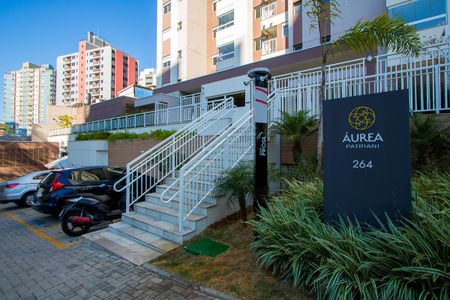 Apartamento à venda com 79m², 2 quartos e 2 vagasFachada