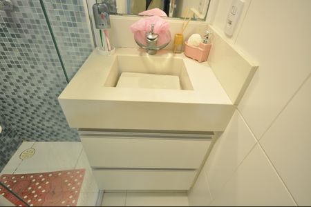 Casa de condomínio à venda com 177m², 3 quartos e 2 vagasBanheiro do Quarto Suíte