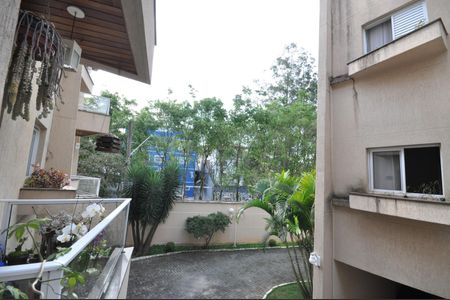 Casa de condomínio à venda com 177m², 3 quartos e 2 vagasVista da Sacada da Sala