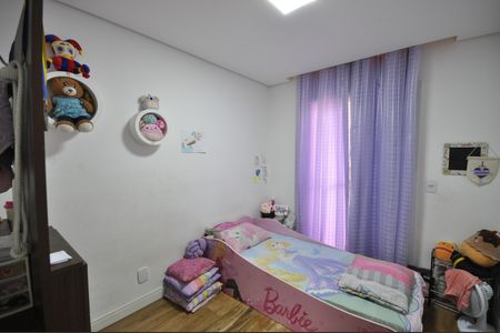 Casa de condomínio à venda com 177m², 3 quartos e 2 vagasQuarto 2