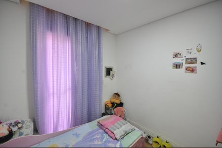 Casa de condomínio à venda com 177m², 3 quartos e 2 vagasQuarto 2