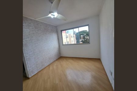 Sala de apartamento para alugar com 2 quartos, 66m² em Quitaúna, Osasco