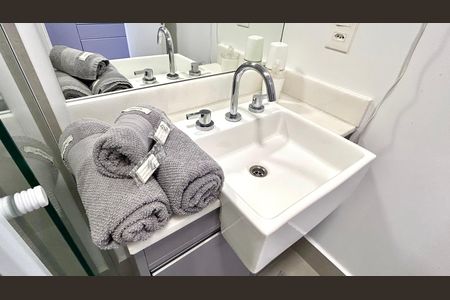 Studio para alugar com 29m², 1 quarto e sem vaga Studio para alugar com 29m², 1 quarto e sem vagaBanheiro