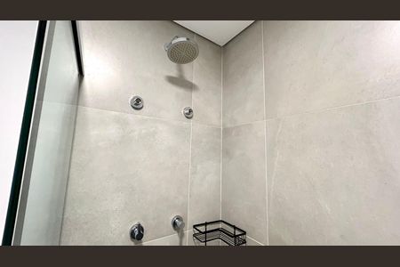 Studio para alugar com 29m², 1 quarto e sem vaga Studio para alugar com 29m², 1 quarto e sem vagaBanheiro