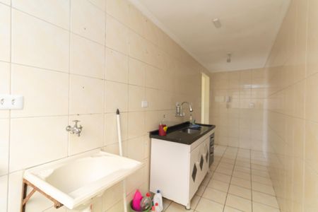 Apartamento à venda com 56m², 3 quartos e 1 vaga Apartamento à venda com 56m², 3 quartos e 1 vagaCozinha e Área de Serviço