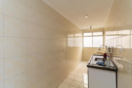 Apartamento à venda com 56m², 3 quartos e 1 vaga Apartamento à venda com 56m², 3 quartos e 1 vagaCozinha e Área de Serviço