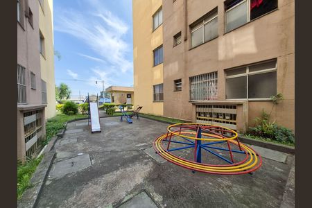 Apartamento à venda com 56m², 3 quartos e 1 vaga Apartamento à venda com 56m², 3 quartos e 1 vagaÁrea comum - Playground
