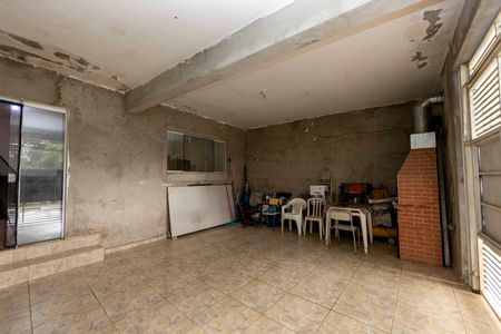 Garagem de casa à venda com 2 quartos, 124m² em Refugio dos Bandeirantes, Barueri