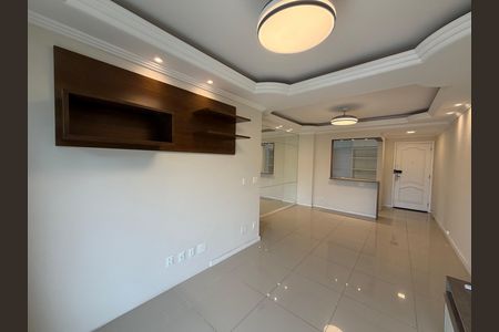 Sala de apartamento para alugar com 3 quartos, 85m² em Freguesia (jacarepaguá), Rio de Janeiro