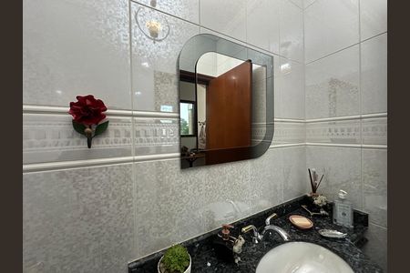 Casa de condomínio para alugar com 571m², 3 quartos e 4 vagas Casa de condomínio para alugar com 571m², 3 quartos e 4 vagasLavabo
