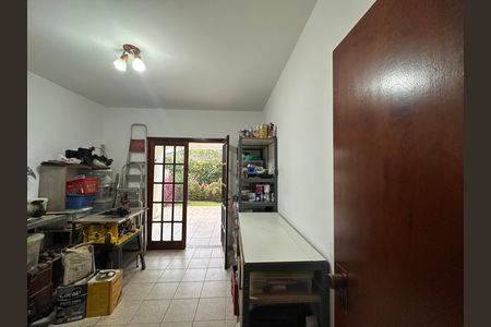 Casa de condomínio para alugar com 571m², 3 quartos e 4 vagas Casa de condomínio para alugar com 571m², 3 quartos e 4 vagasQuarto de Serviço