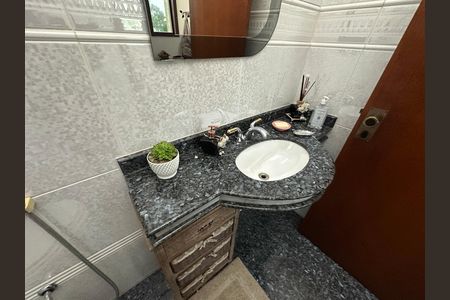 Casa de condomínio para alugar com 571m², 3 quartos e 4 vagas Casa de condomínio para alugar com 571m², 3 quartos e 4 vagasLavabo