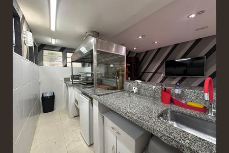 Casa de condomínio para alugar com 571m², 3 quartos e 4 vagas Casa de condomínio para alugar com 571m², 3 quartos e 4 vagasChurrasqueira