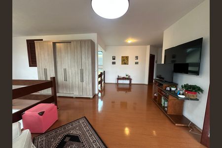 Casa de condomínio para alugar com 571m², 3 quartos e 4 vagas Casa de condomínio para alugar com 571m², 3 quartos e 4 vagasSala 2
