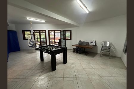 Casa de condomínio para alugar com 571m², 3 quartos e 4 vagas Casa de condomínio para alugar com 571m², 3 quartos e 4 vagasÁrea comum