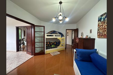 Casa de condomínio para alugar com 571m², 3 quartos e 4 vagas Casa de condomínio para alugar com 571m², 3 quartos e 4 vagasQuarto 1