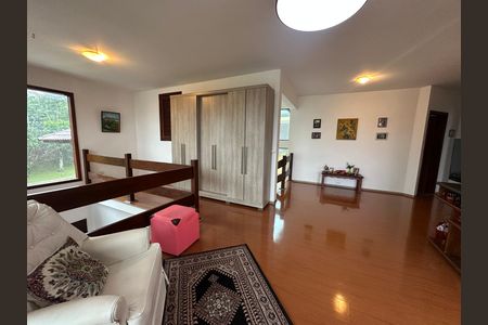 Casa de condomínio para alugar com 571m², 3 quartos e 4 vagas Casa de condomínio para alugar com 571m², 3 quartos e 4 vagasSala 2