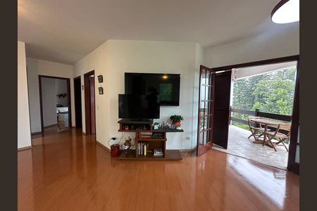 Casa de condomínio para alugar com 571m², 3 quartos e 4 vagas Casa de condomínio para alugar com 571m², 3 quartos e 4 vagasSala 2