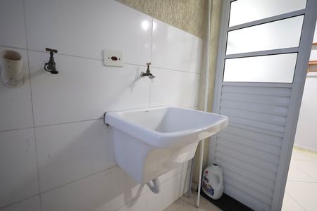 Apartamento à venda com 53m², 2 quartos e 1 vaga Apartamento à venda com 53m², 2 quartos e 1 vagaÁrea de Serviço