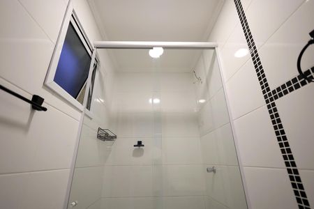 Apartamento à venda com 53m², 2 quartos e 1 vaga Apartamento à venda com 53m², 2 quartos e 1 vagaBanheiro