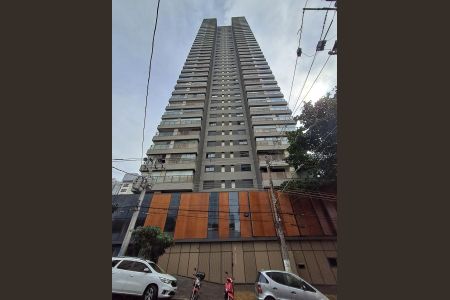 Apartamento à venda com 141m², 3 quartos e 2 vagas Apartamento à venda com 141m², 3 quartos e 2 vagasFachada