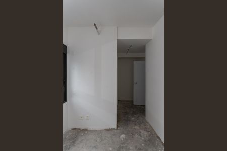 Apartamento à venda com 141m², 3 quartos e 2 vagas Apartamento à venda com 141m², 3 quartos e 2 vagasQuarto 2 Suíte