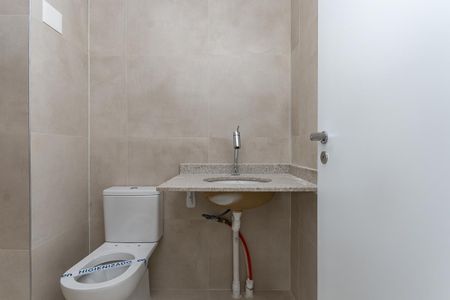 Apartamento à venda com 141m², 3 quartos e 2 vagas Apartamento à venda com 141m², 3 quartos e 2 vagasBanheiro do quarto 2 Suíte