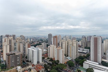 Apartamento à venda com 141m², 3 quartos e 2 vagas Apartamento à venda com 141m², 3 quartos e 2 vagasVista
