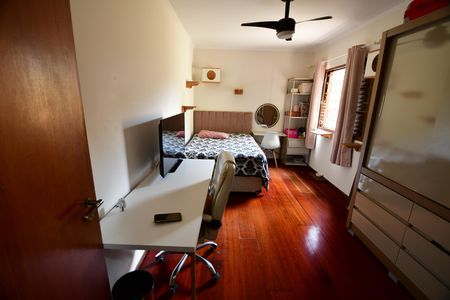 Casa à venda com 183m², 3 quartos e 3 vagasQuarto 2