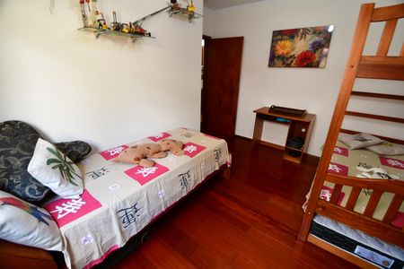 Casa à venda com 183m², 3 quartos e 3 vagasQuarto 1