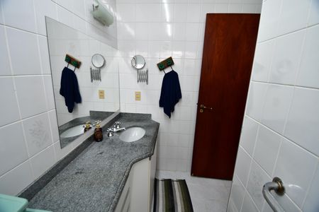 Casa à venda com 183m², 3 quartos e 3 vagasBanheiro Suíte