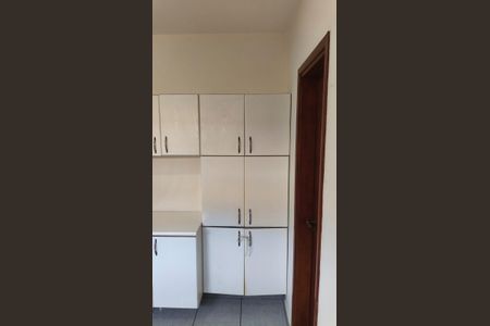 Casa à venda com 183m², 3 quartos e 3 vagas Casa à venda com 183m², 3 quartos e 3 vagasQuarto de Serviço