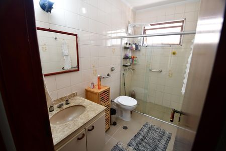 Casa à venda com 183m², 3 quartos e 3 vagasBanheiro Social