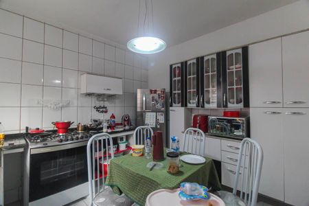 Casa à venda com 125m², 3 quartos e 2 vagasCozinha
