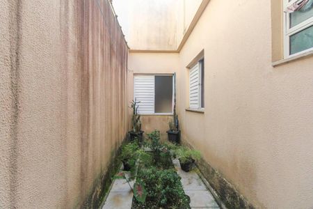 Casa à venda com 125m², 3 quartos e 2 vagasJardim de Inverno da Suite